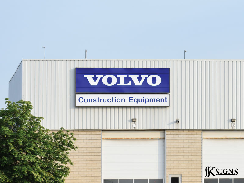 Attract Attention to Your Commercial Building with Impactful Signage
