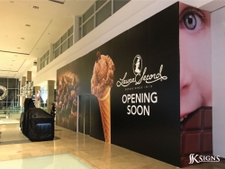 Hoarding for Laura Secord in Erin Mills Town Centre