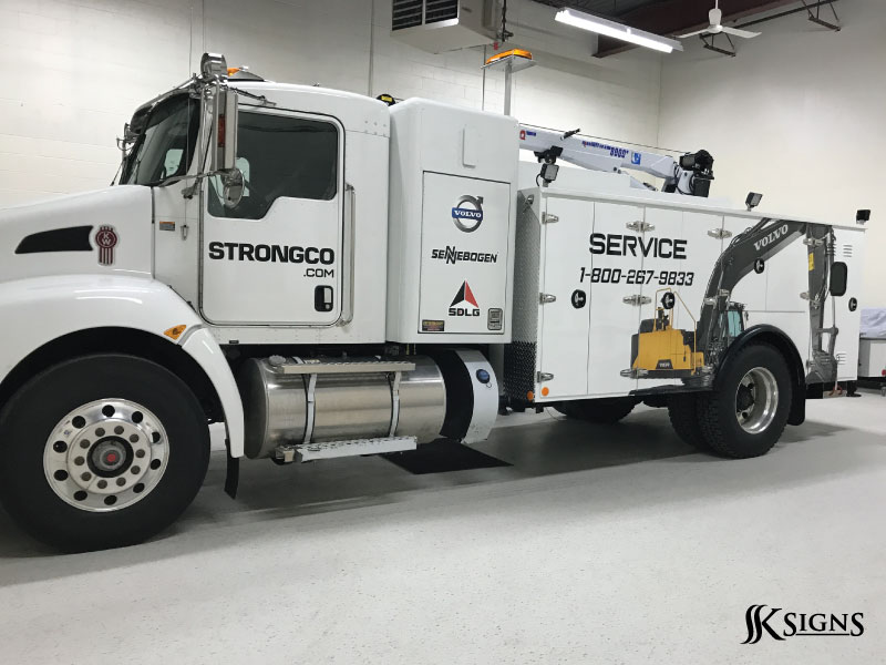 Truck Graphic Wrap For Strongco